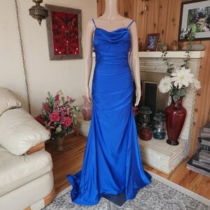 STUNNING Horizon Blue Cowl Neck Mermaid Gown – NWT! 